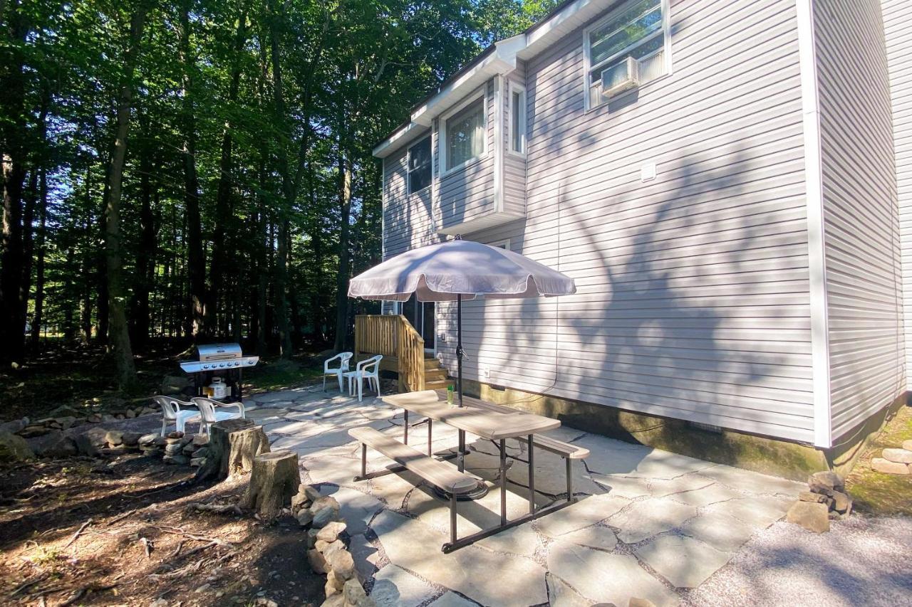 With Fire Pit, 4 Mi To State Park! Holiday home